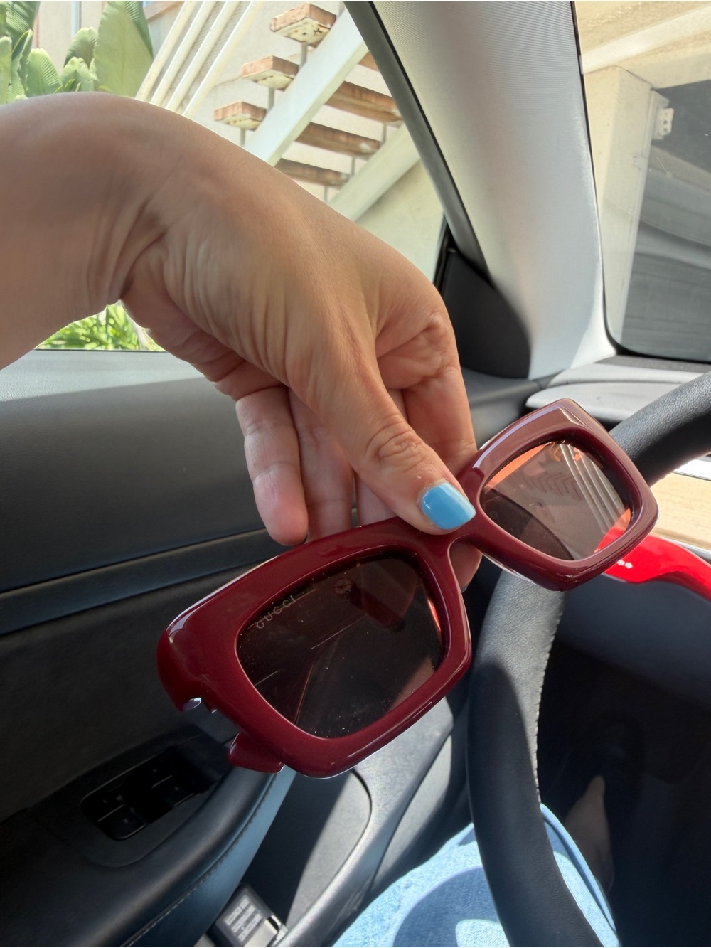 Gucci Burgundy Rectangular Sunglasses with Gold Logos - Picture 2 of 4
